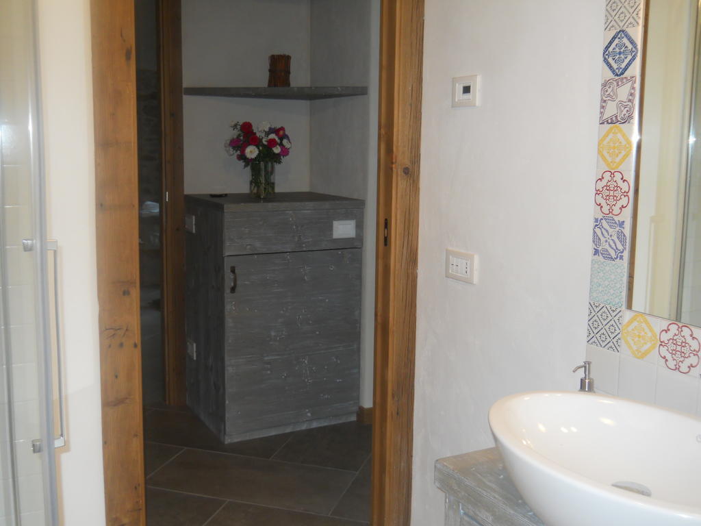 Villa di Tirano La Vita In Campagna חדר תמונה